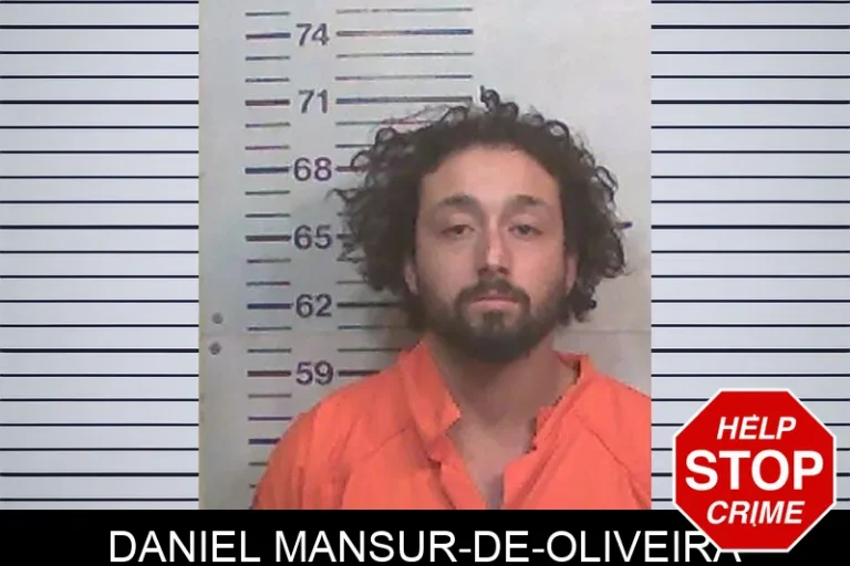 Daniel Mansur-De-Oliveira