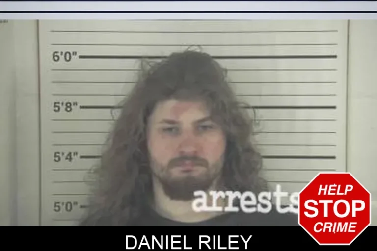 Daniel Riley