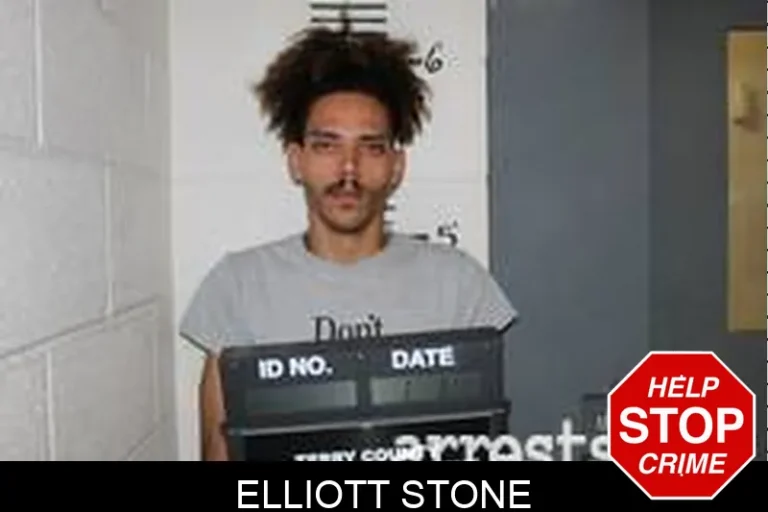 Elliott Stone