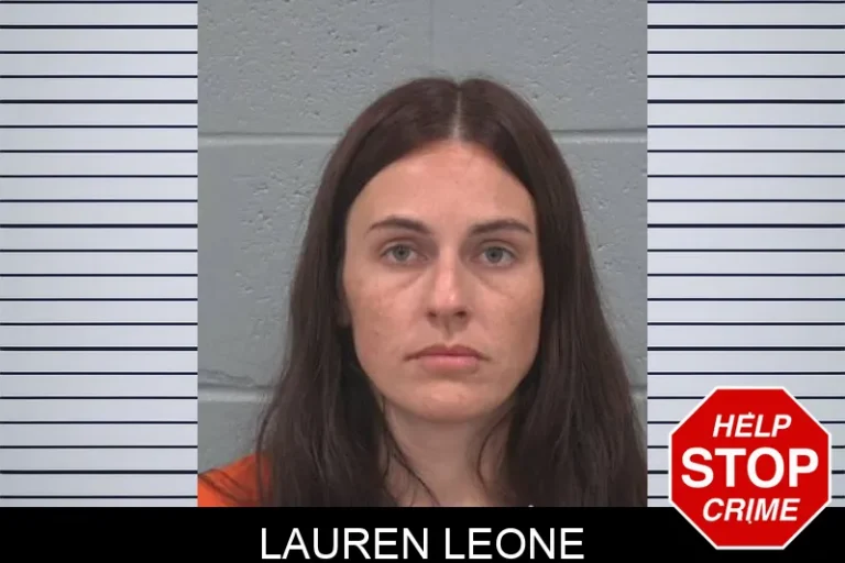 Lauren Leone