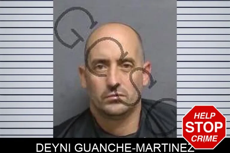 Deyni Guanche-Martinez