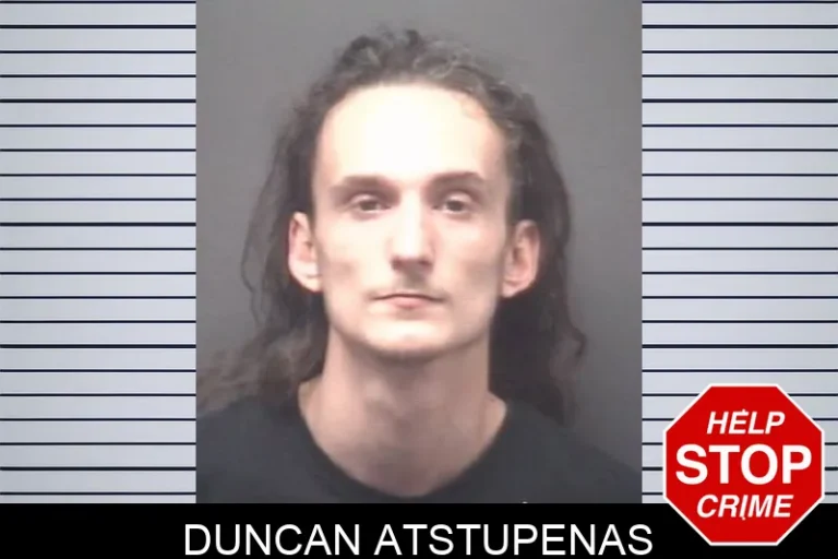 Duncan Atstupenas