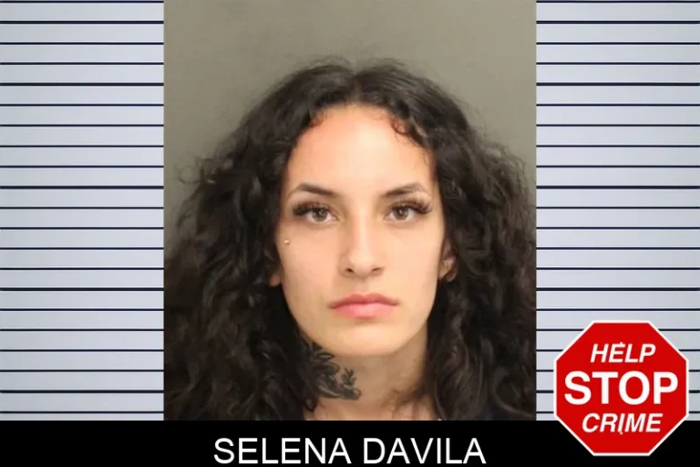 Selena Davila