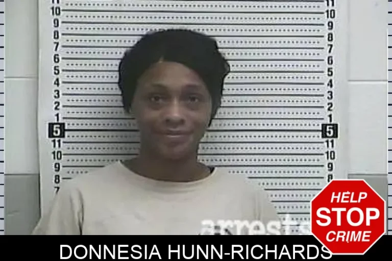 Donnesia Hunn-Richards
