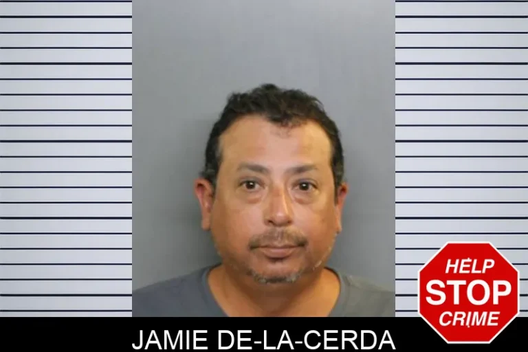 Jamie De-La-Cerda