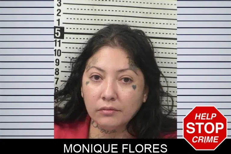 Monique Flores